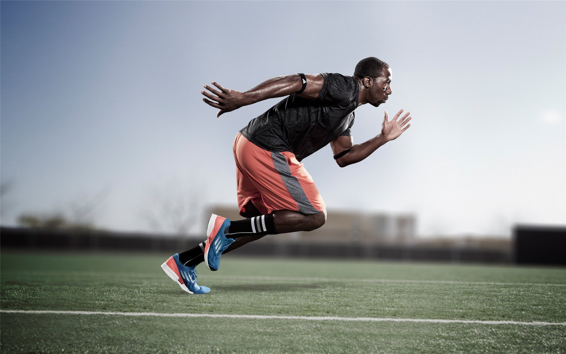 中国足球新媒体营销策略显成效,足球产品营销方案